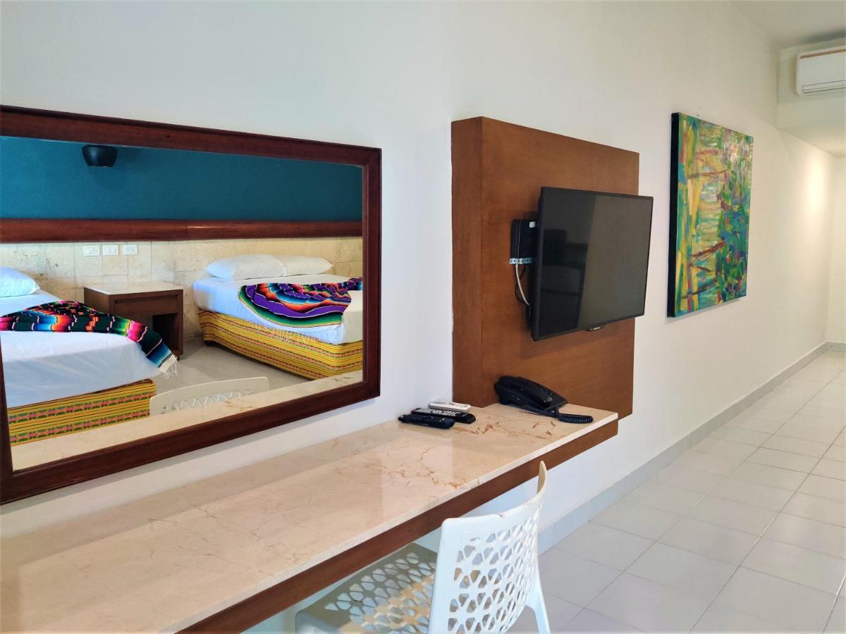 Hotel Mariachi By Kavia 5Th Av Playa del Carmen Ngoại thất bức ảnh