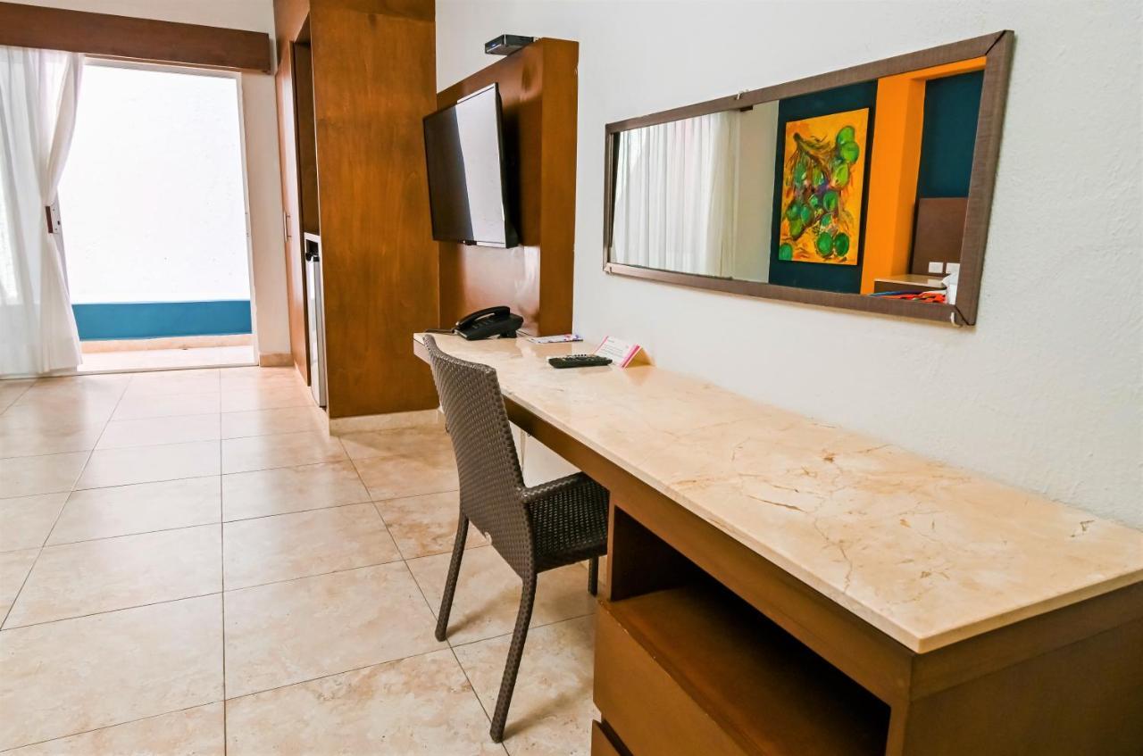 Hotel Mariachi By Kavia 5Th Av Playa del Carmen Ngoại thất bức ảnh